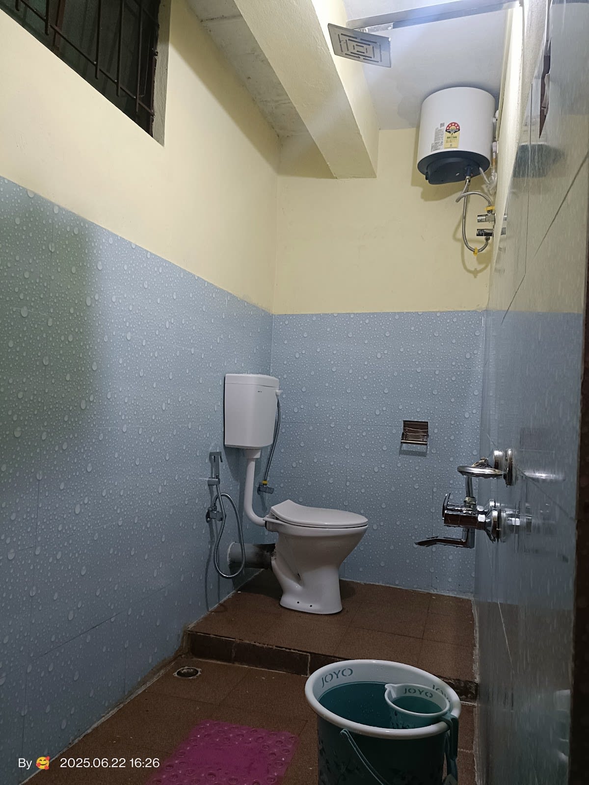 Trekker's Base Camp: Clean, Cozy & Authentic Stay - Tyrna photo 4