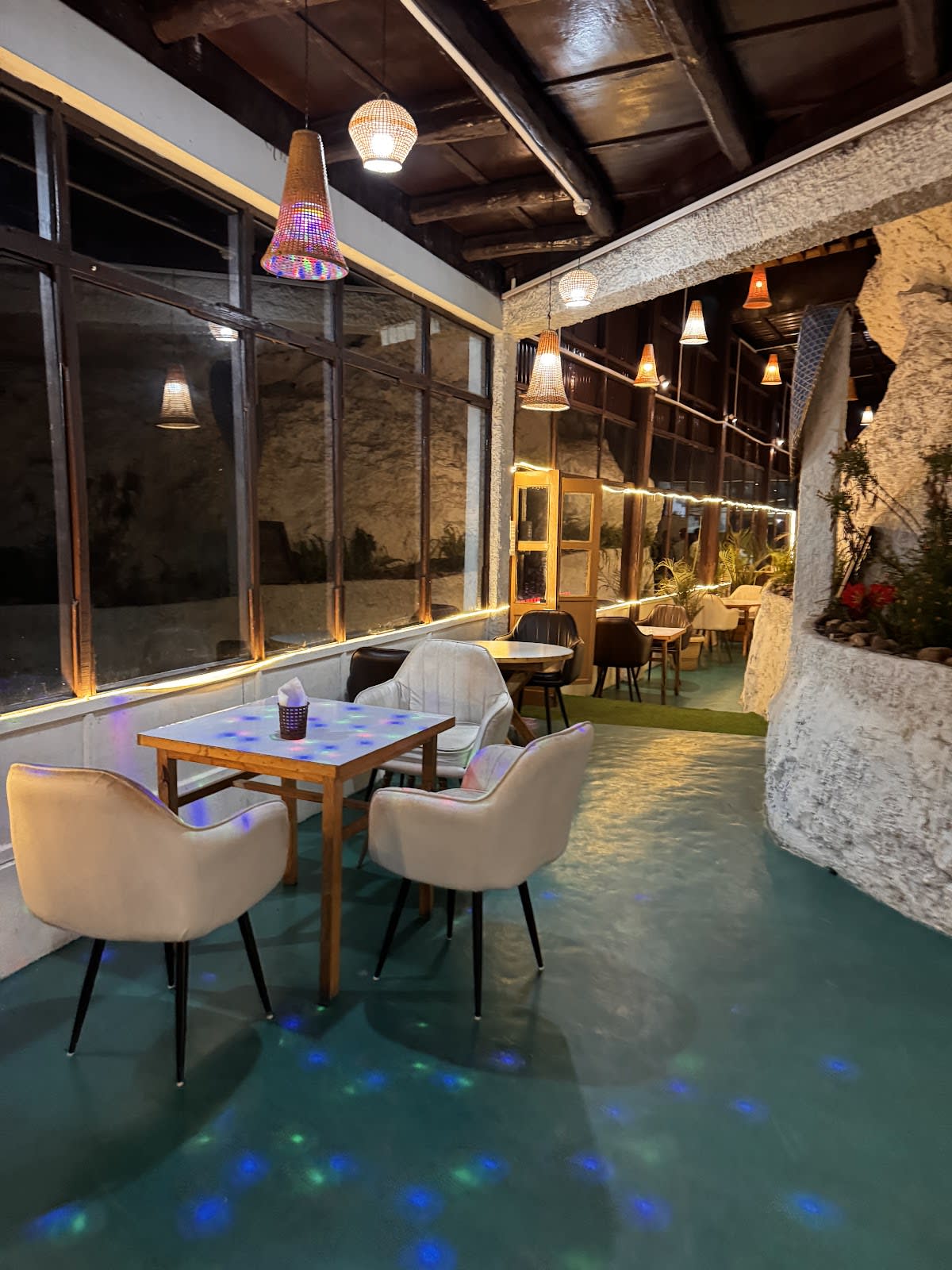 Cliffside Retreat With Breathtaking Valley Views in Laitsohpliah 2