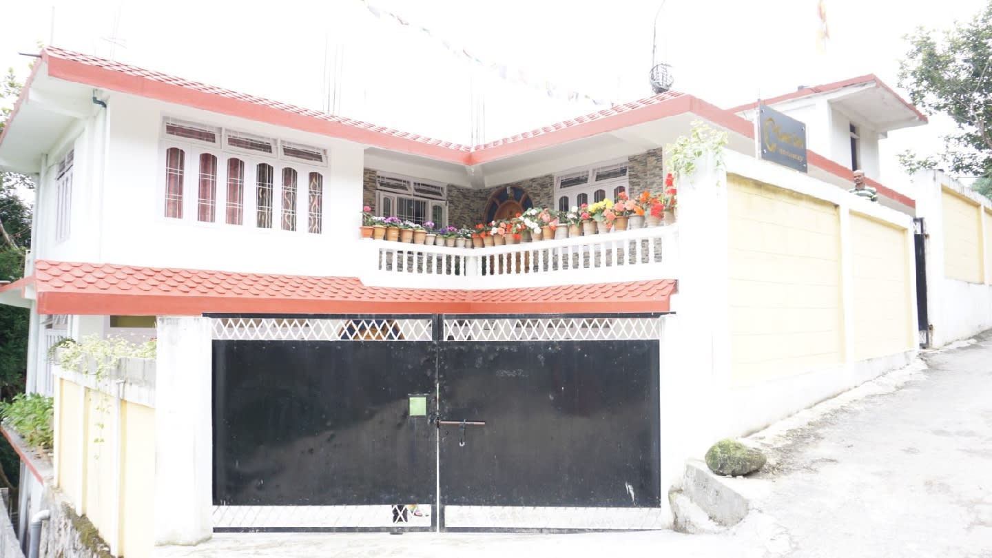 Authentic Tawang Homestay with Mountain Views in Tawang, Arunachal 8