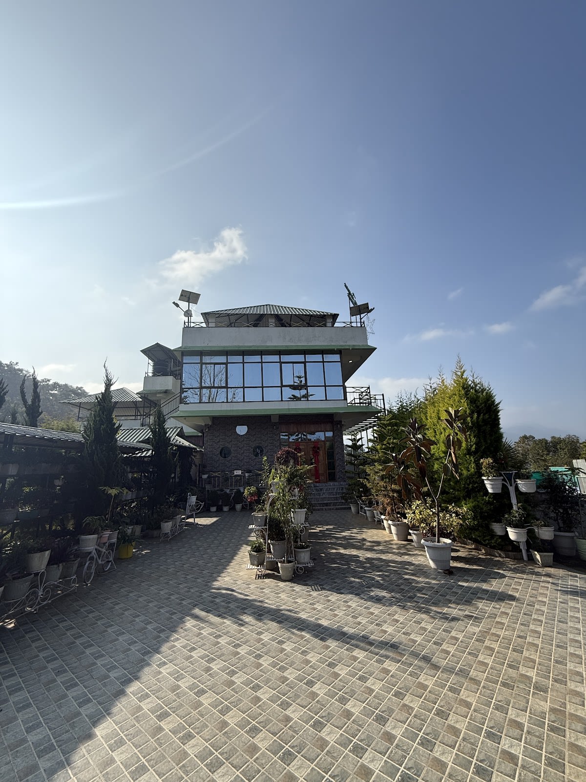 Serene Forest Retreat w/ Pool & Breathtaking Views in Shillong 8