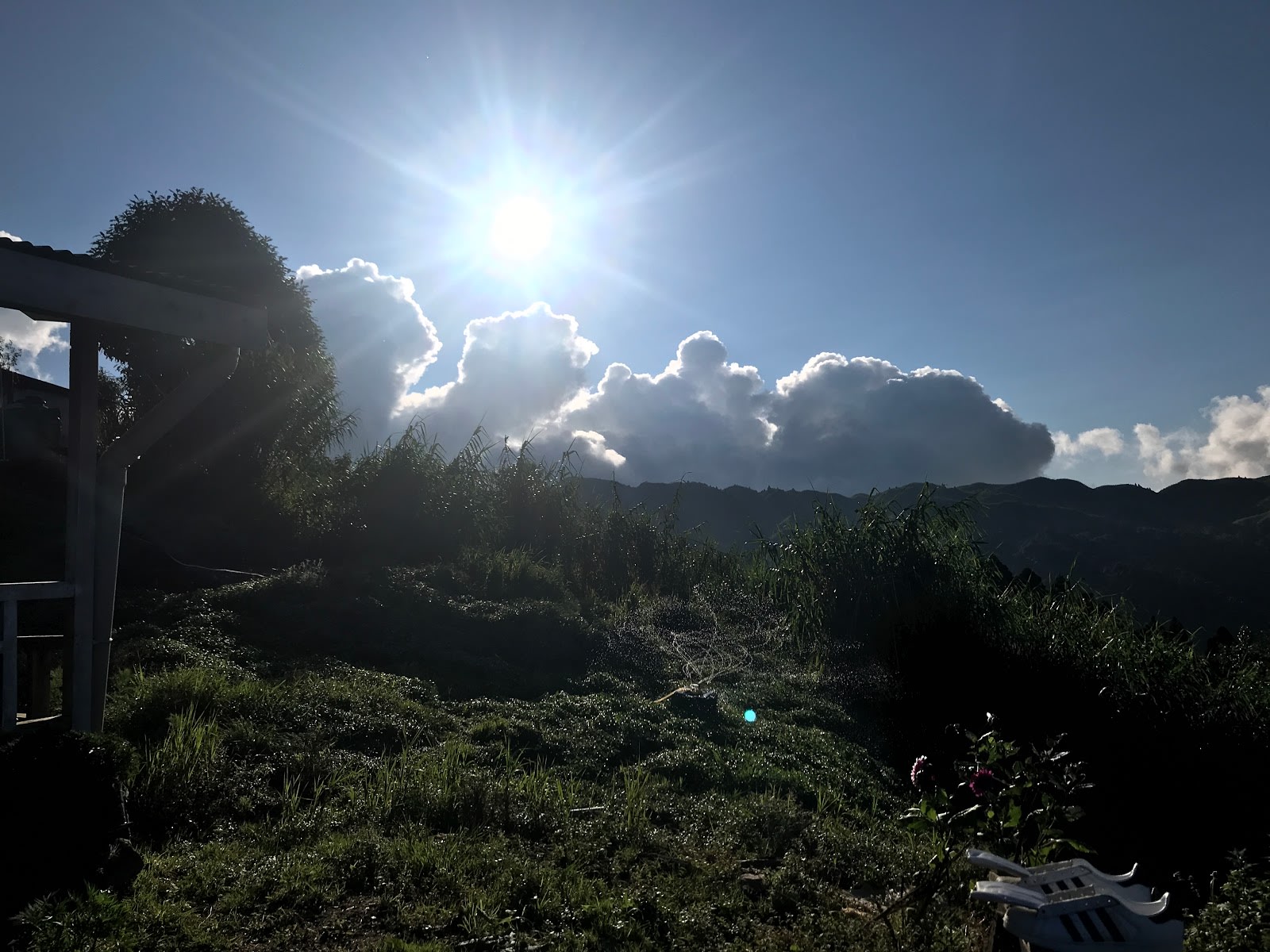 Breathtaking mountain vistas w/ yum meals in Chatakpur, Bengal 8