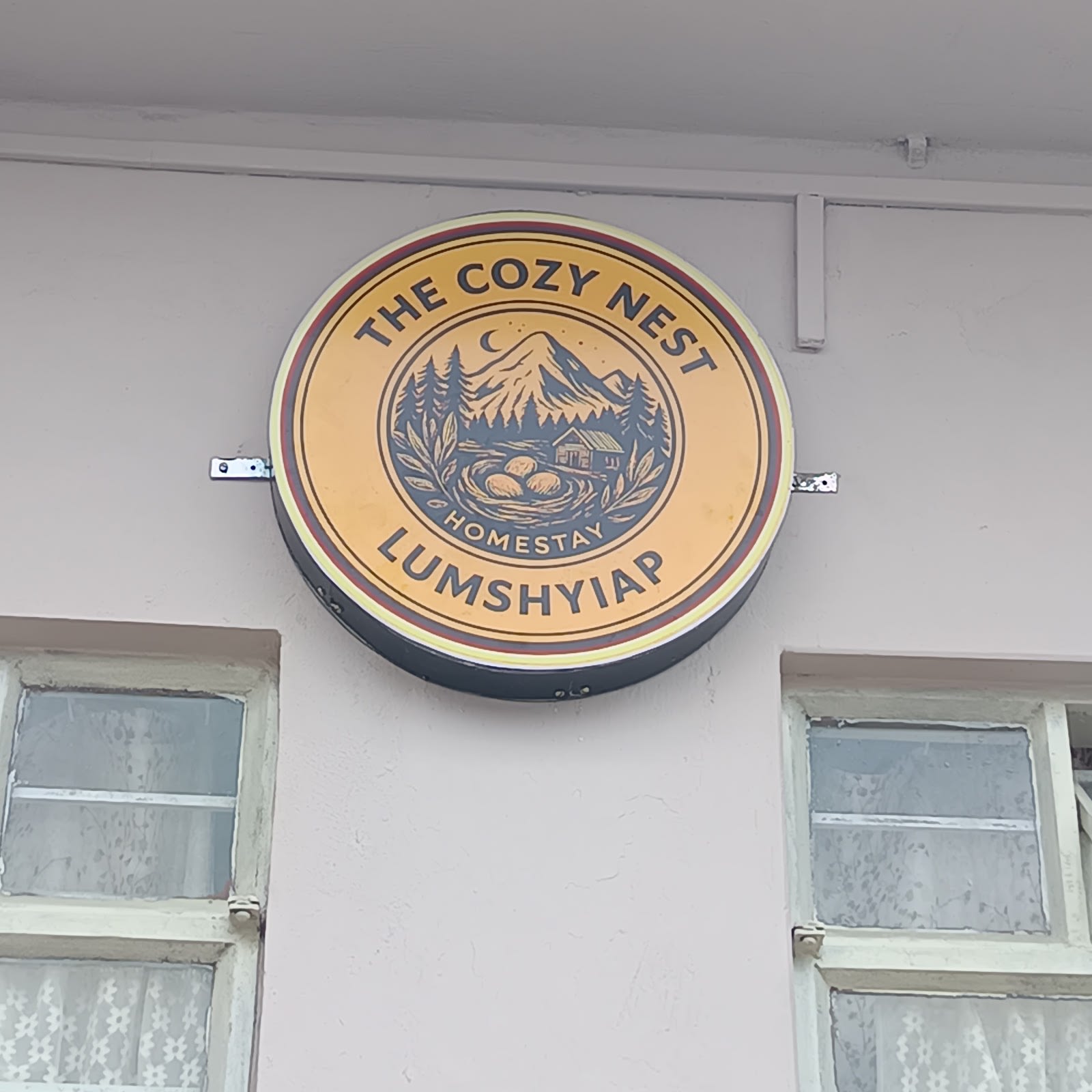 Peaceful Shillong Homestay: Walk to Golf Course in Shillong 2