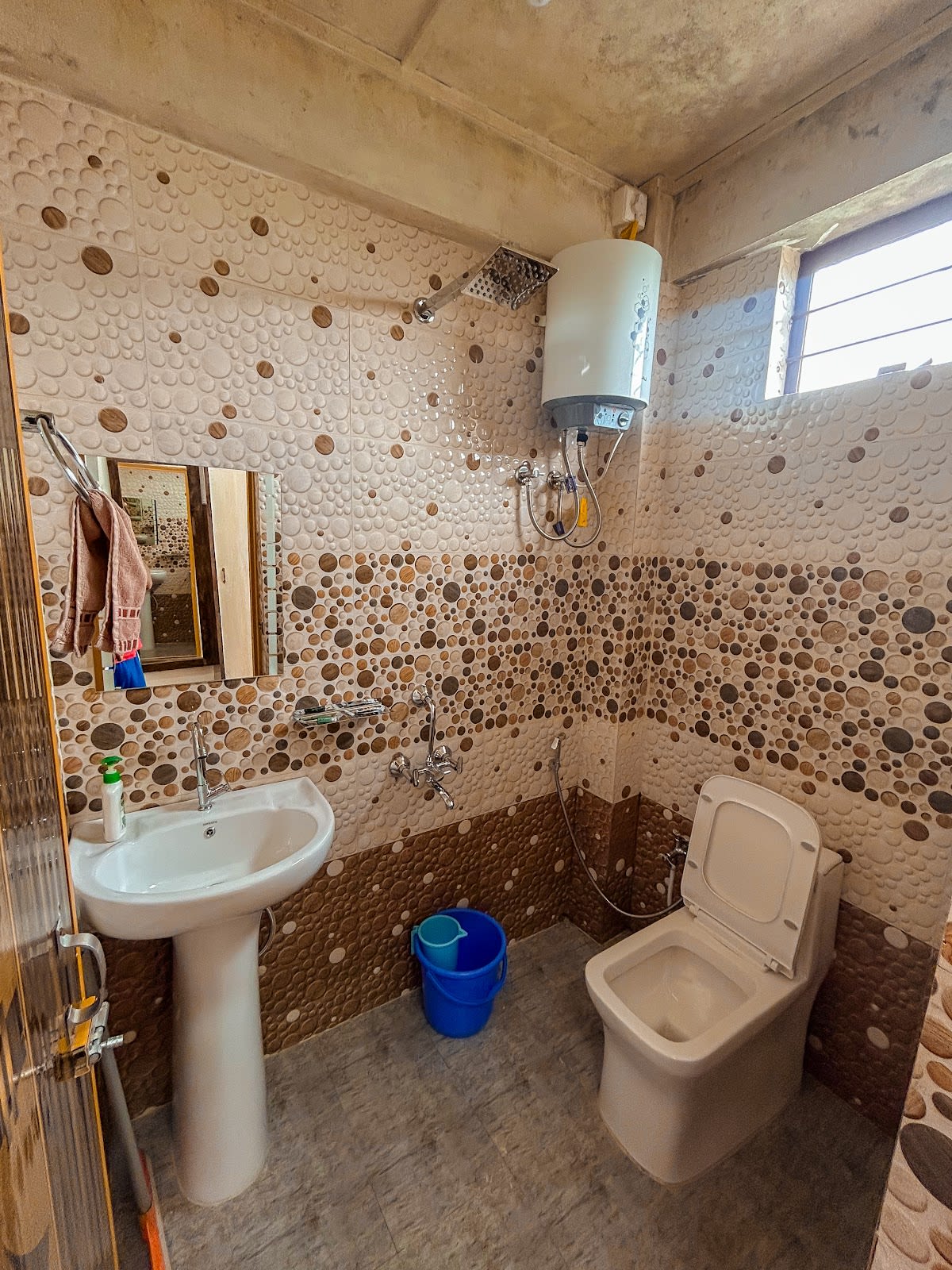 Stargazing, Local Food, Friendly Hosts, Clean Stay - Mawlynnong, Meghalaya photo 4