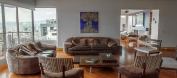VENDO DEPARTAMENTO DE LUJO 4 DORMITORIOS QUITO TENIS