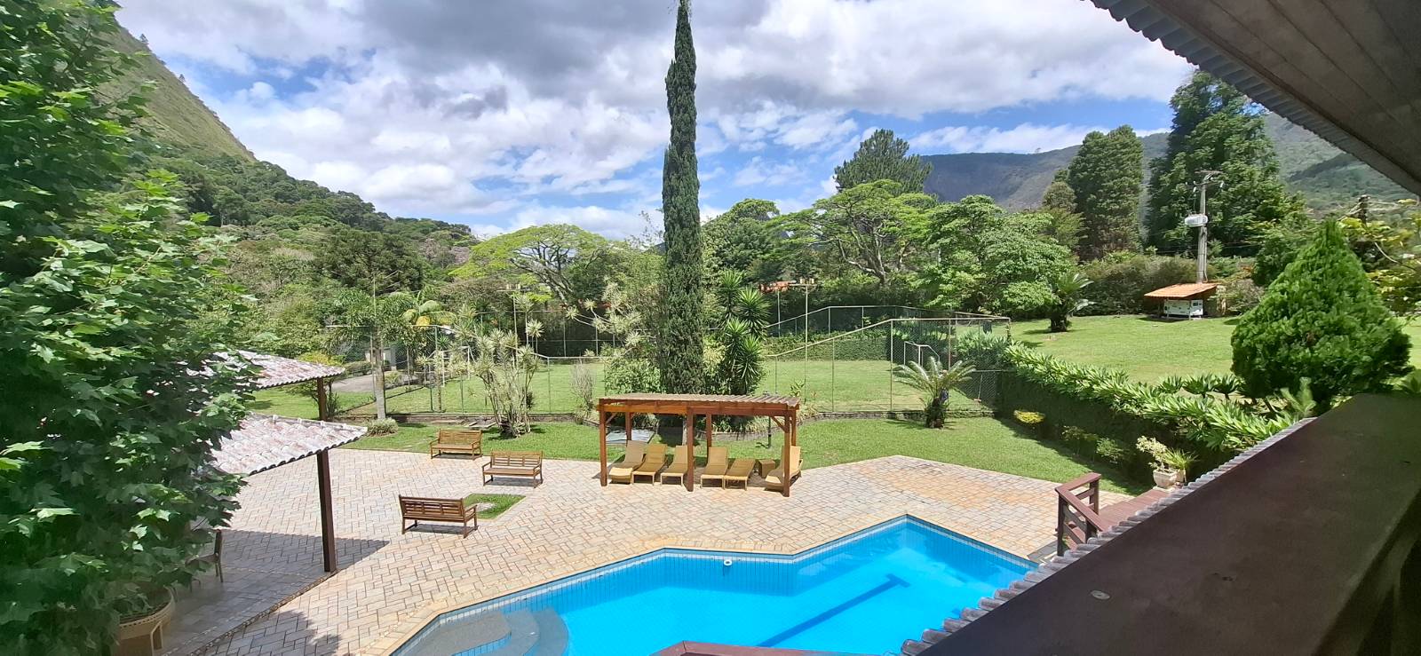 Propriedade alto padrão em Araras.