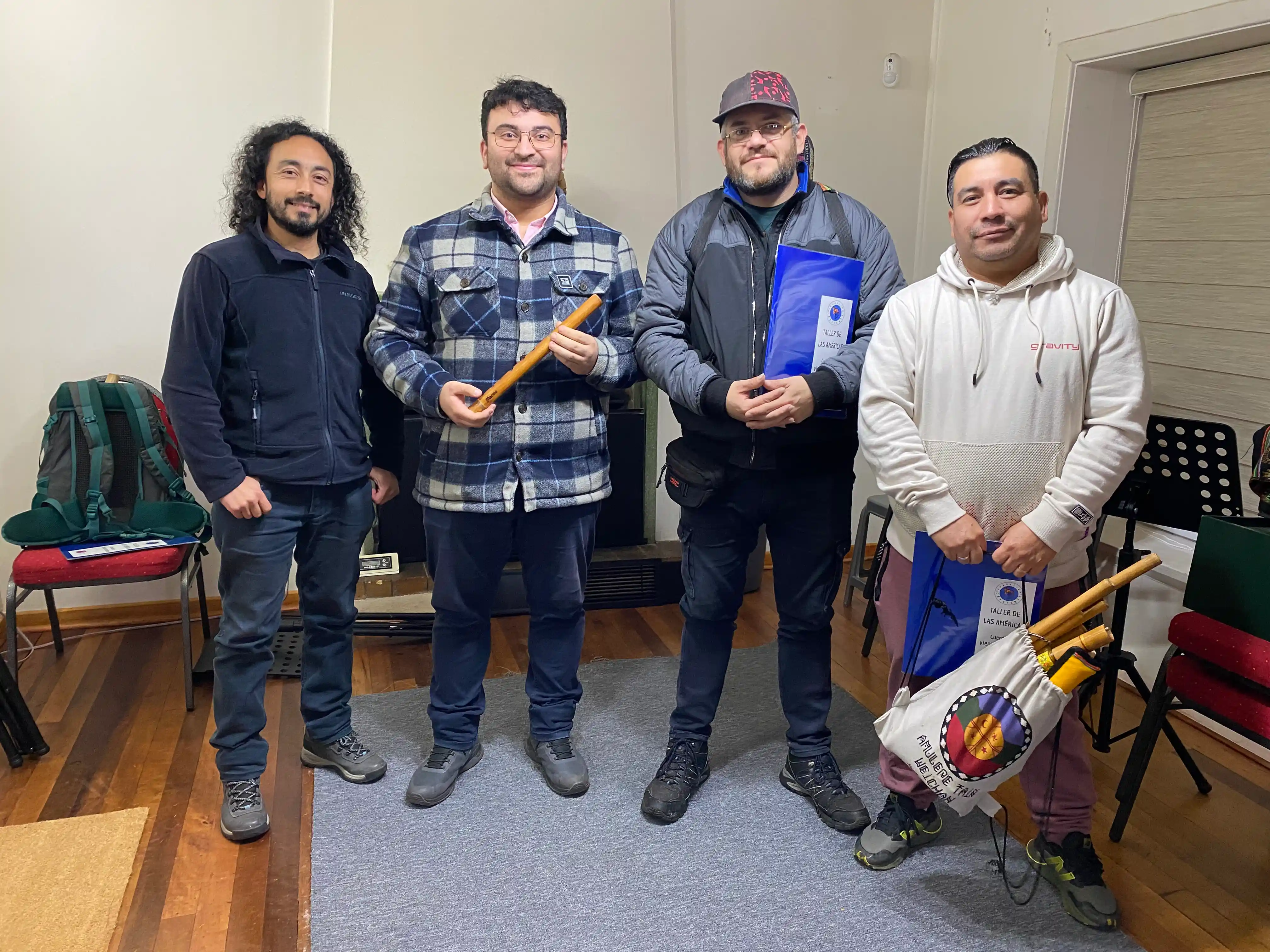 Taller de aerófonos andinos