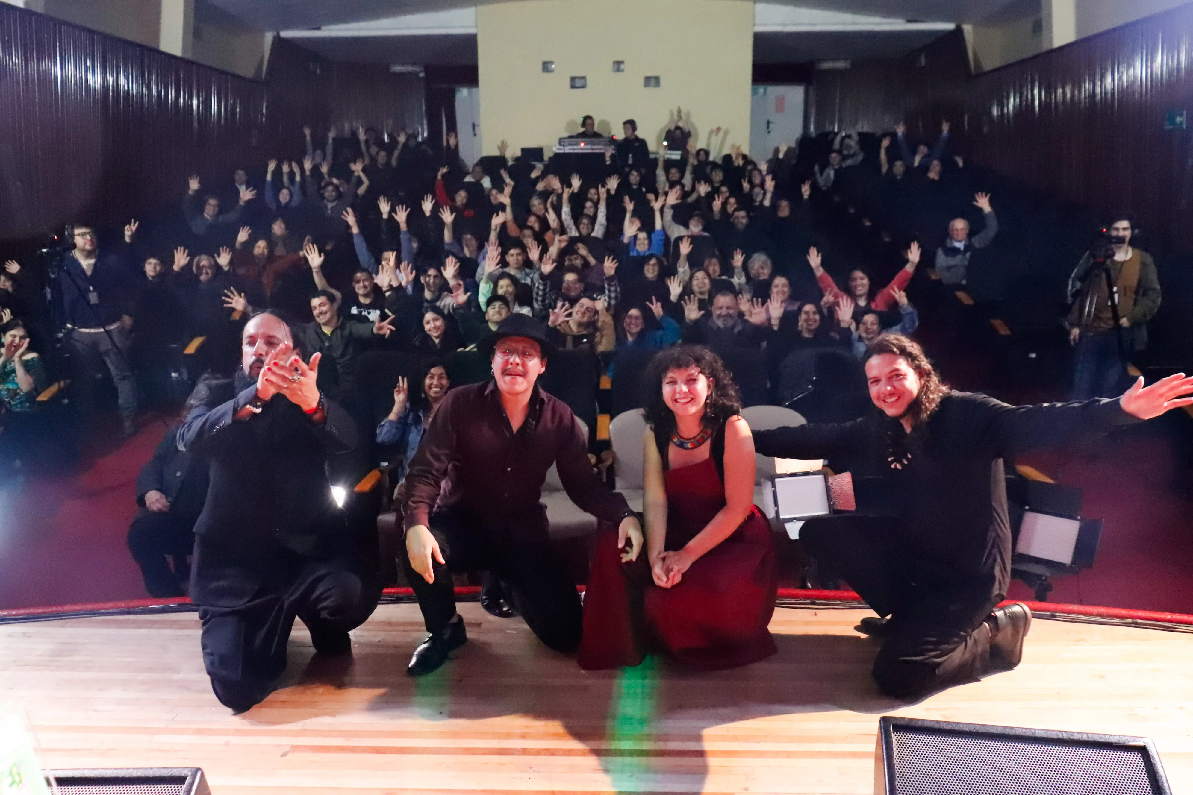 Concierto Teatro Municipal Osorno - Taller la Bola - Ecuador
