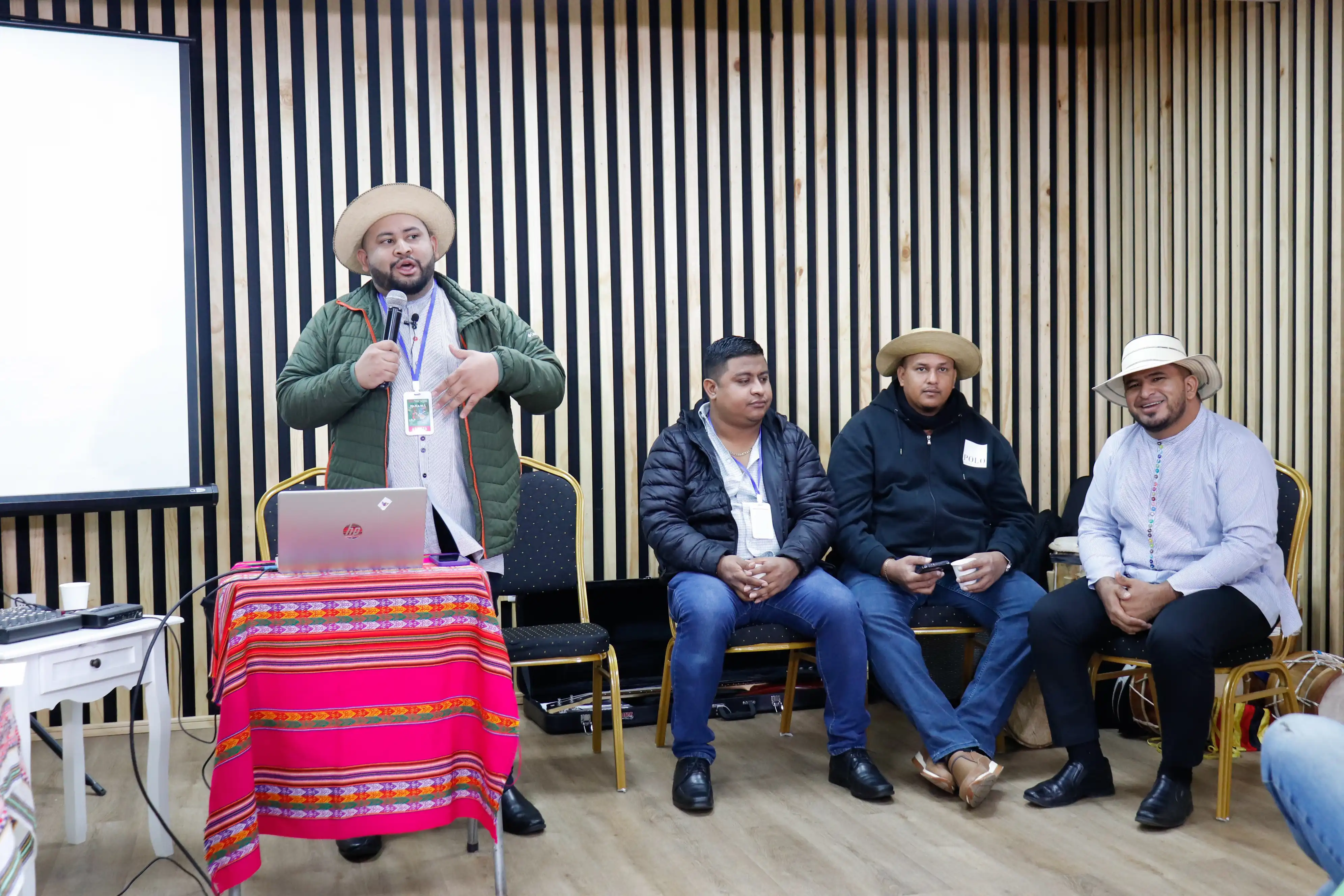 La cumbia Panameña y su evolución (Lic. Reneyro Mercado)
