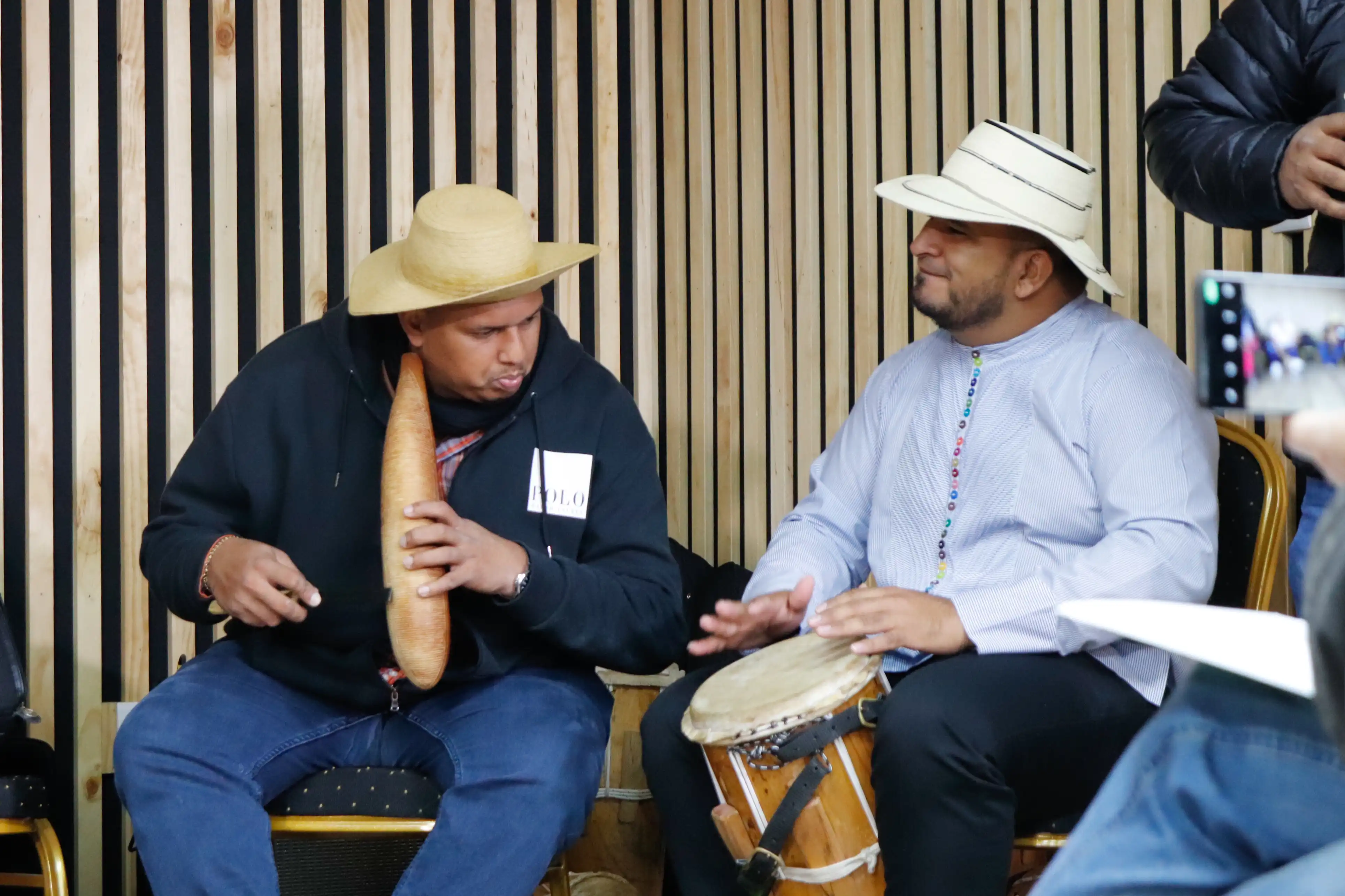 La cumbia Panameña y su evolución (Lic. Reneyro Mercado)