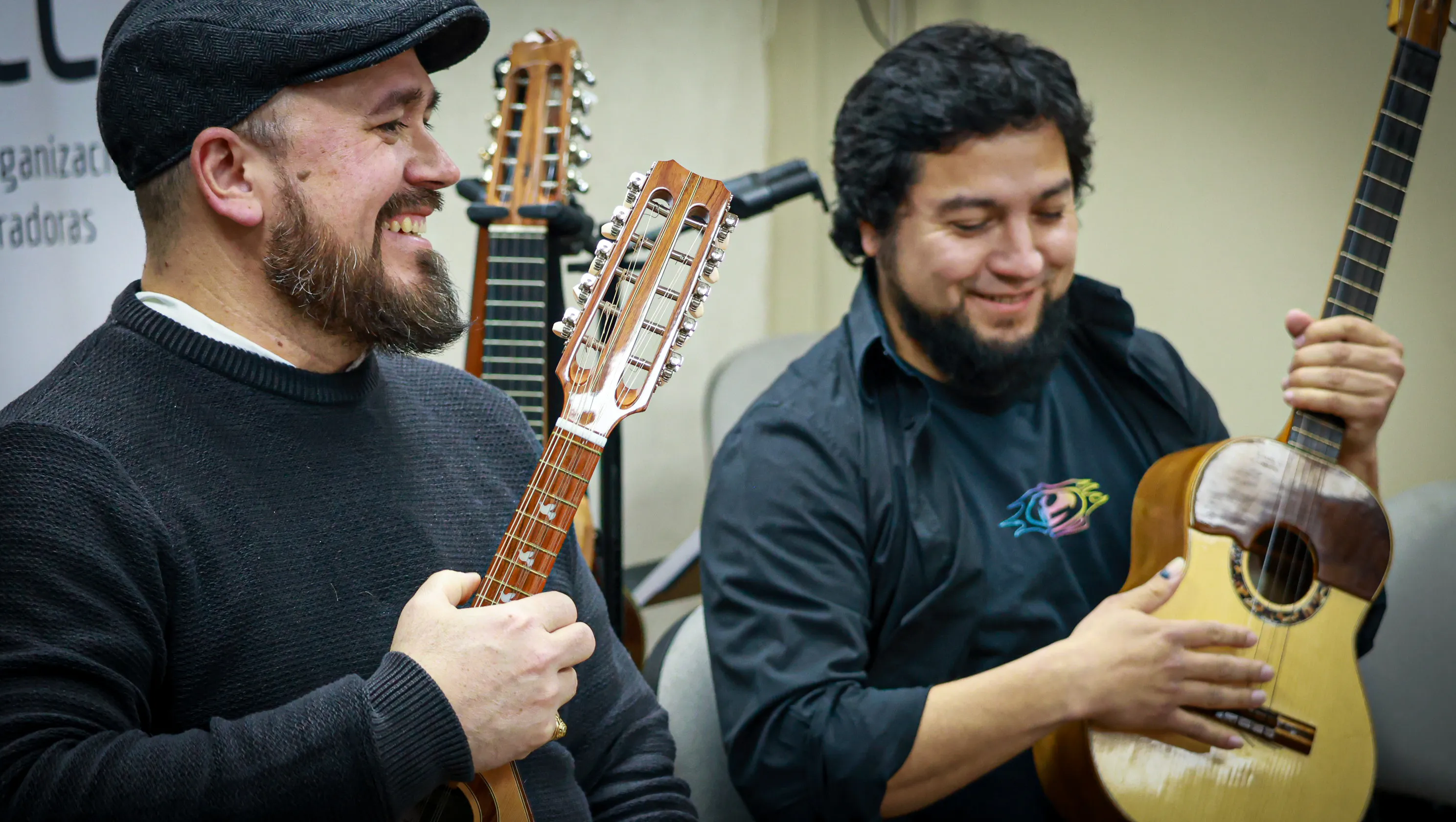Certificación especialización en guitarra latinoamericana Por Horacio Salinas
