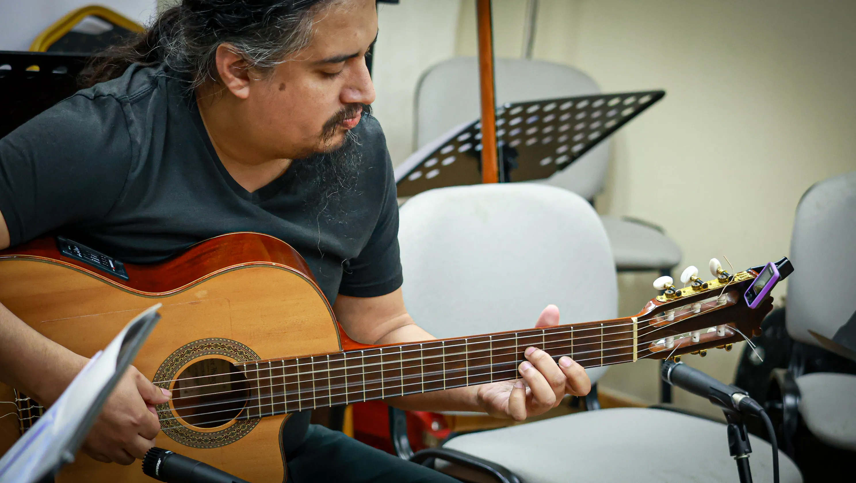 Certificación especialización en guitarra latinoamericana Por Horacio Salinas