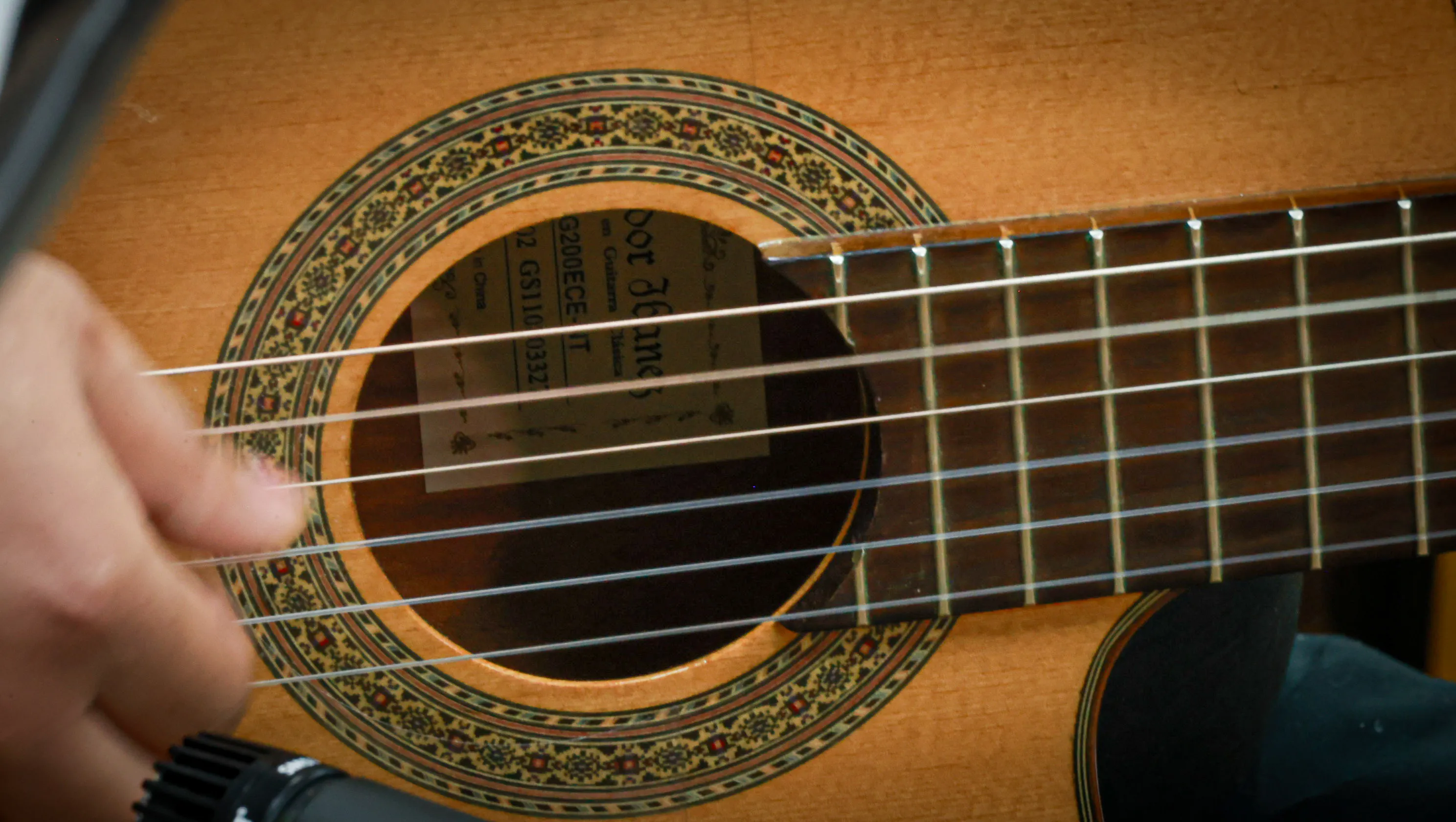 Certificación especialización en guitarra latinoamericana Por Horacio Salinas