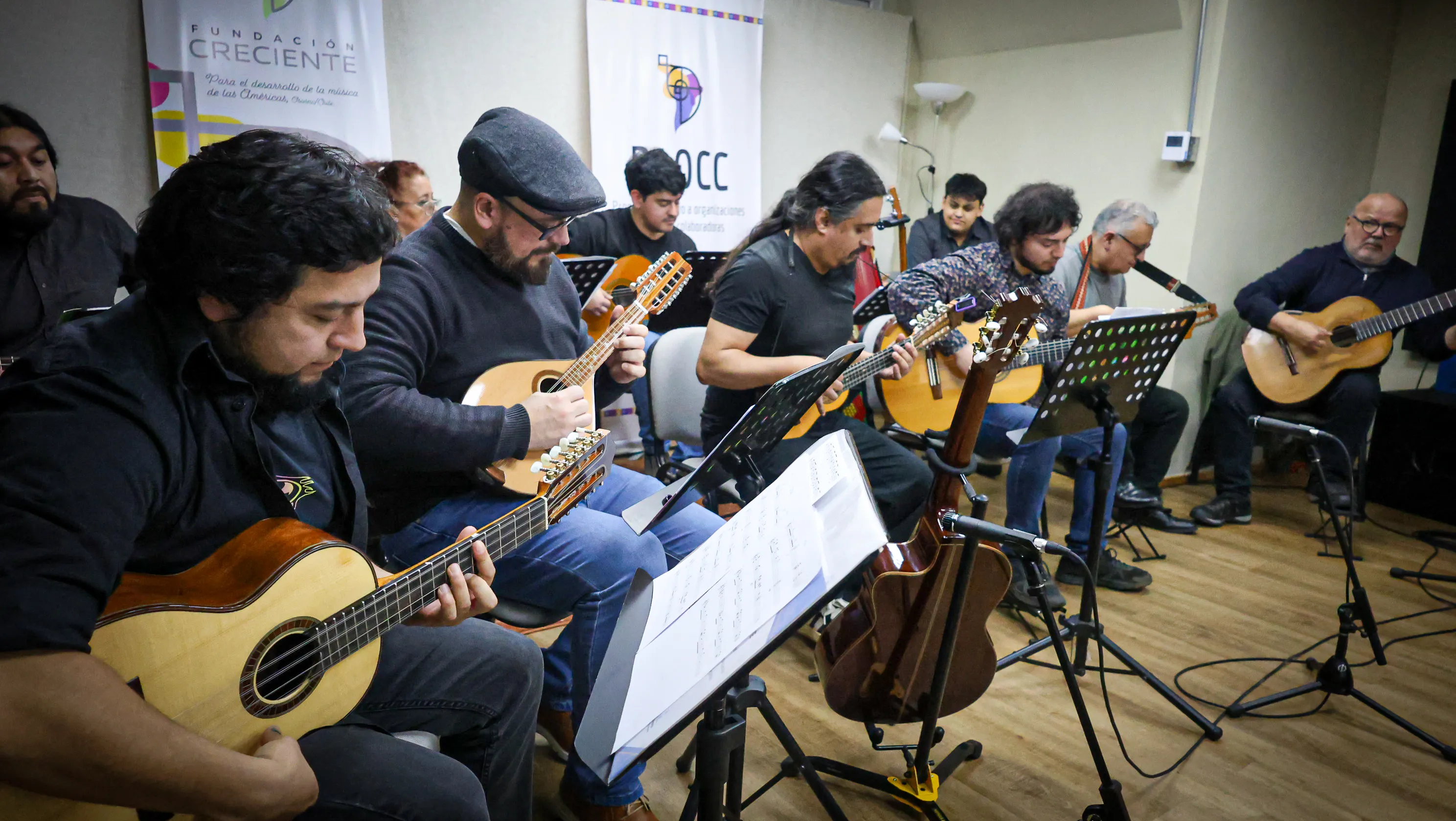 Certificación especialización en guitarra latinoamericana Por Horacio Salinas