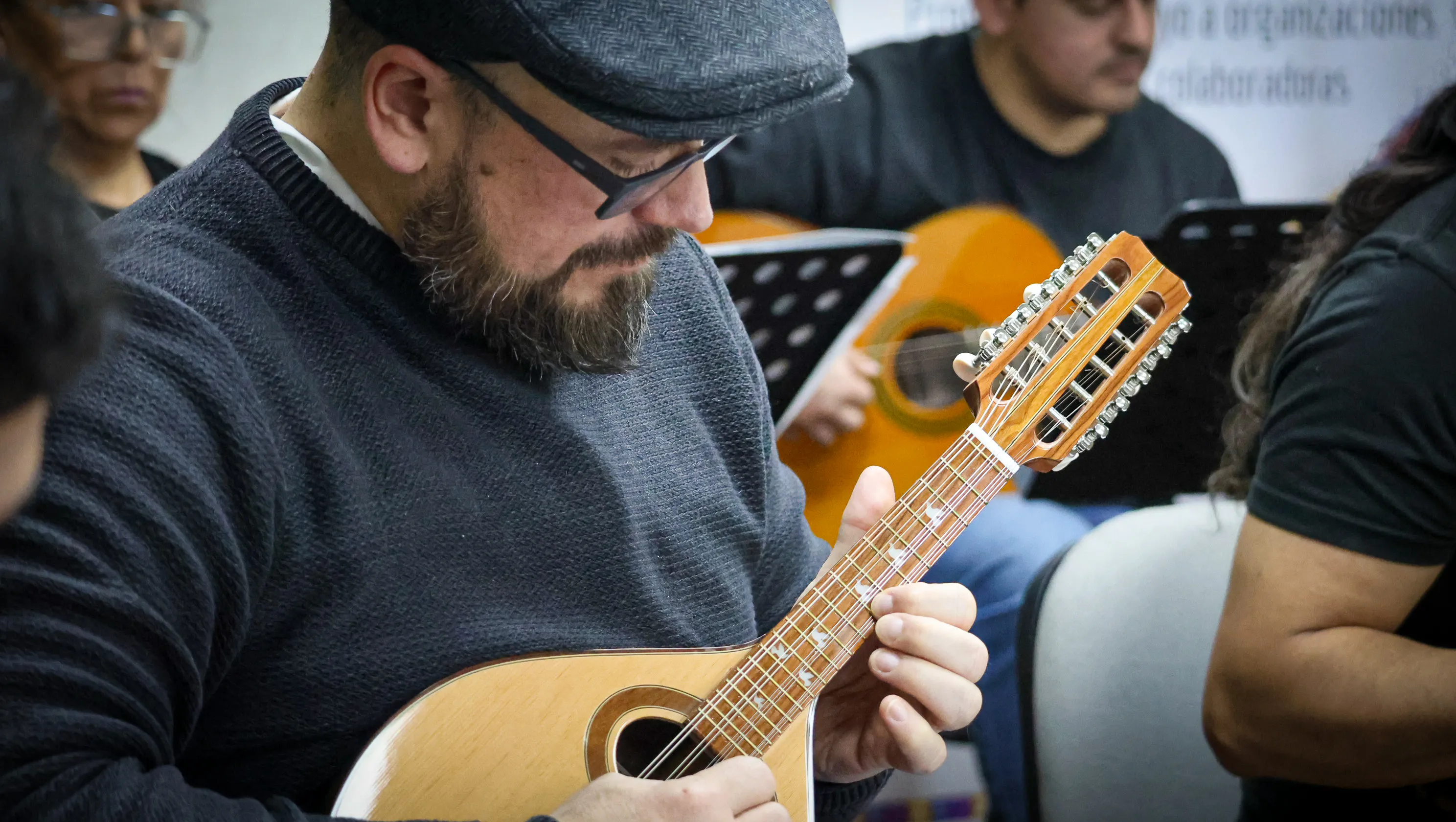 Certificación especialización en guitarra latinoamericana Por Horacio Salinas