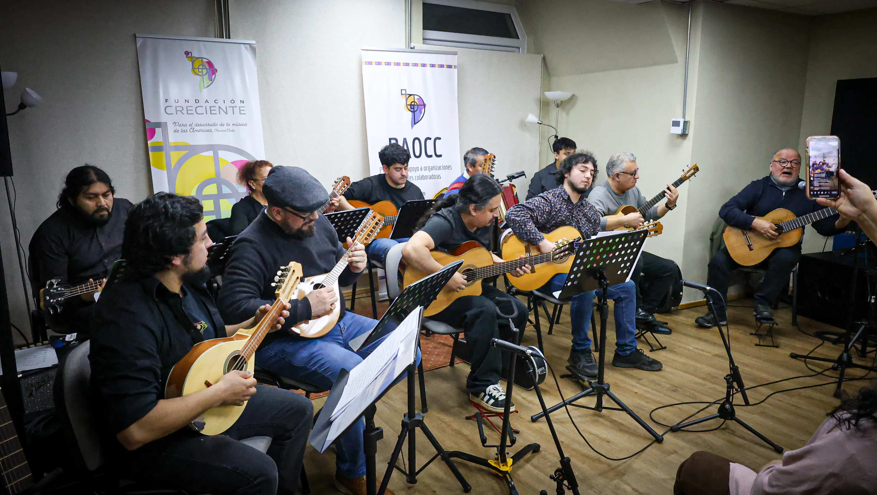 Certificación especialización en guitarra latinoamericana Por Horacio Salinas