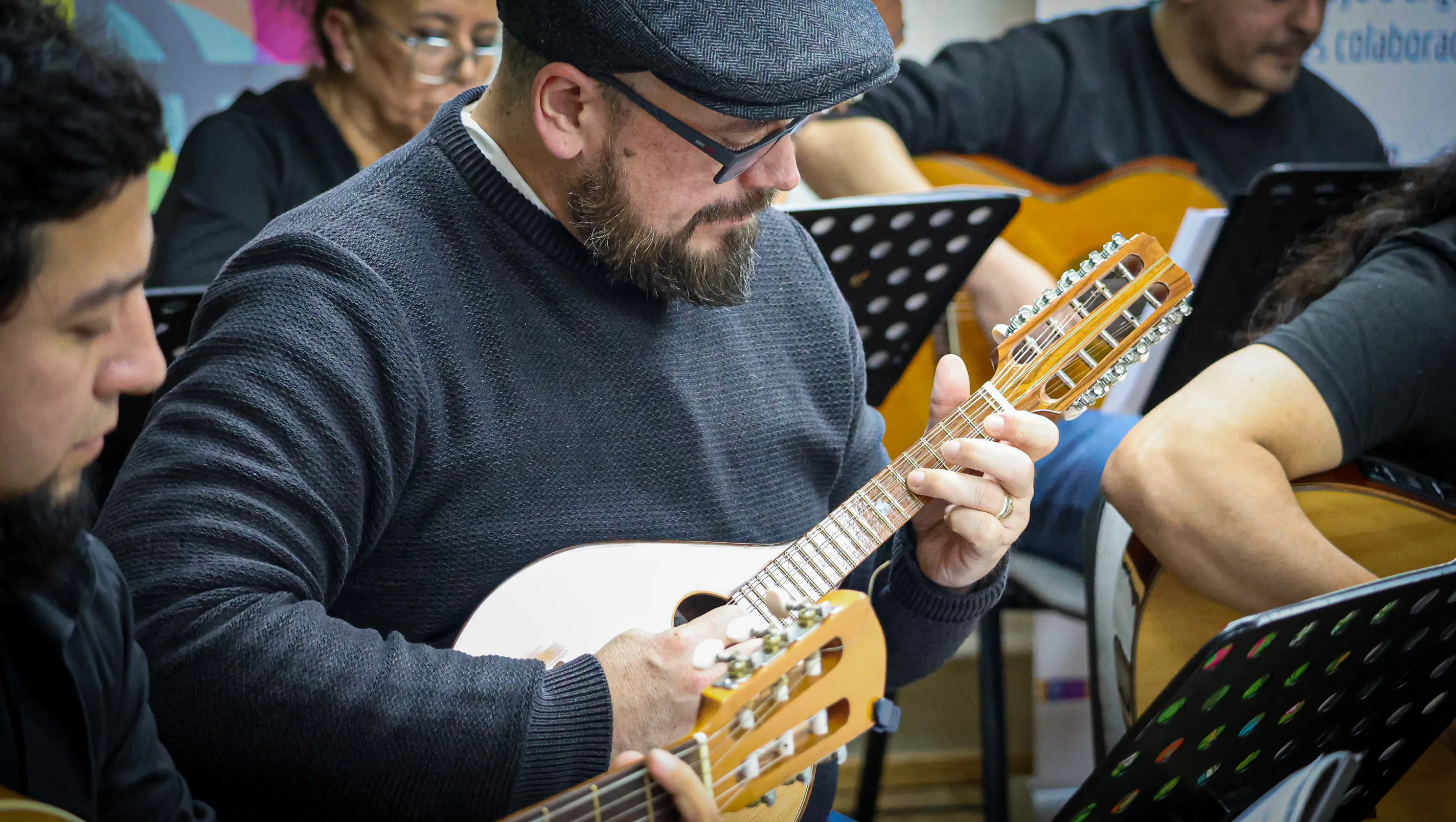 Certificación especialización en guitarra latinoamericana Por Horacio Salinas