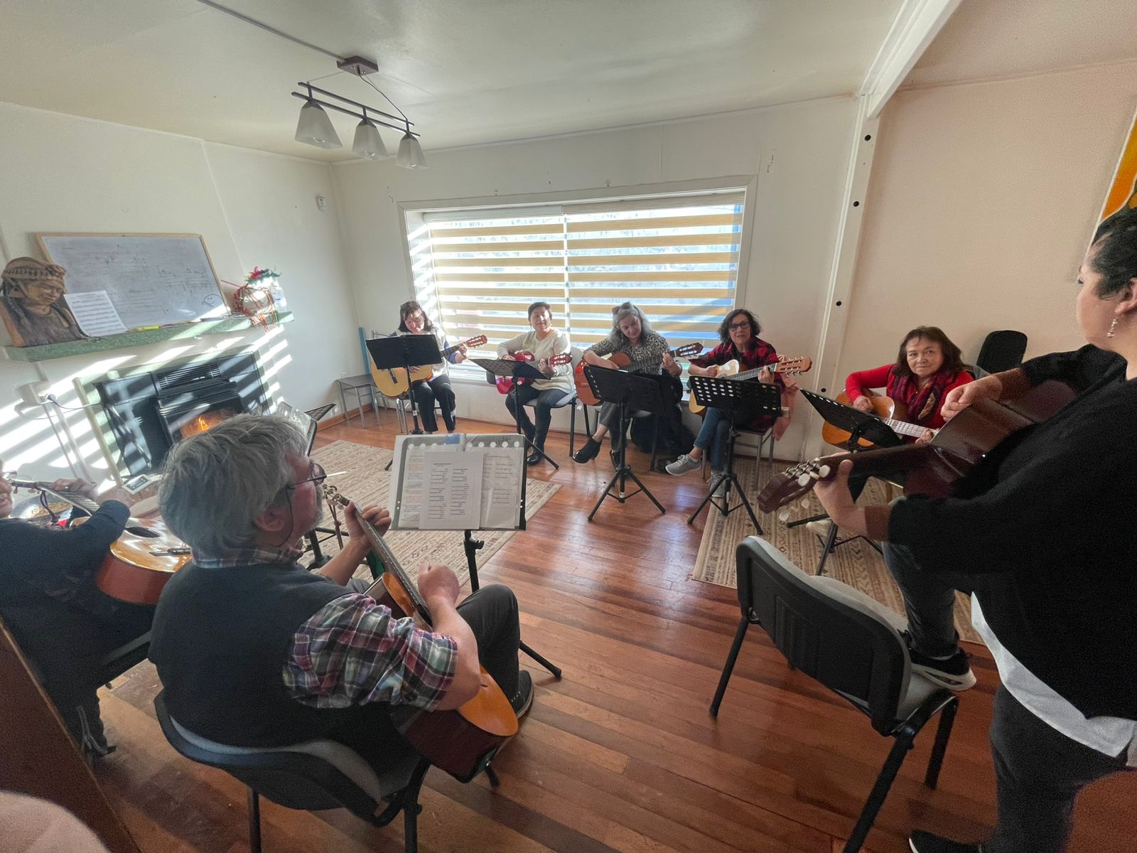 Talle adulto mayor latinoameriocanas