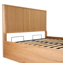 Keenan Gas Lift Bed Messmate color Natural