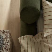 Frankie Bed Tribute Dark Jade color Tribute Dark Jade