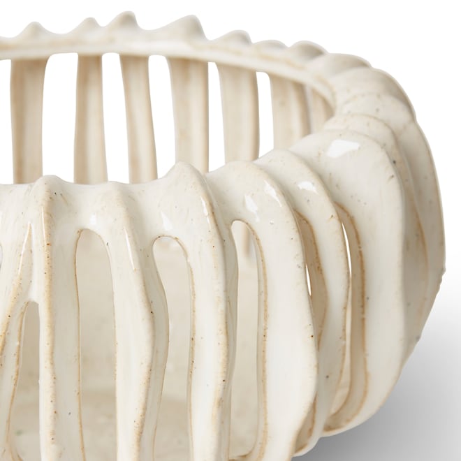 Onyeka Candle Holder White - 25 x 24 x 15cm color White