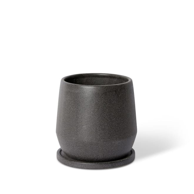 Mason Pot w. Saucer - 18 x 18 x 18cm color Black