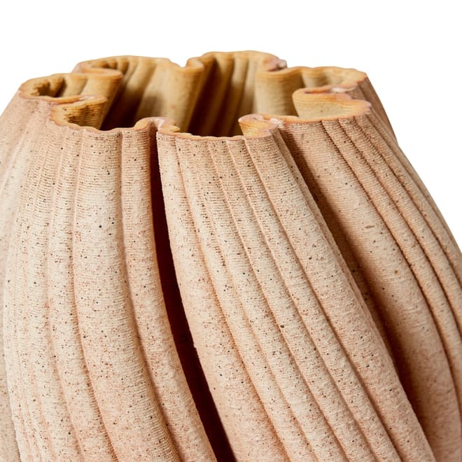 Becca Vase  - 25 x 24 x 25cm color Beige