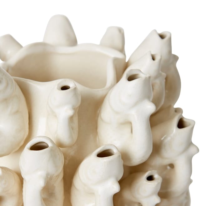Akeno (DS) Vase White - 25 x 25 x 32cm color White