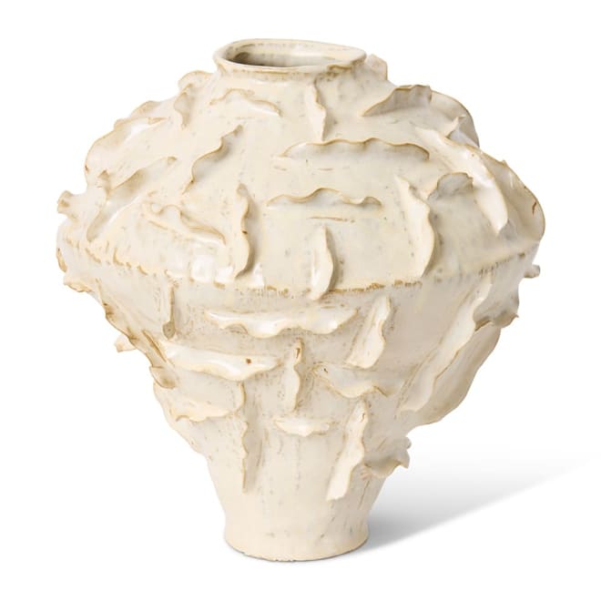 Emilio (DS) Vase Ivory - 32 x 32 x 30cm color Ivory