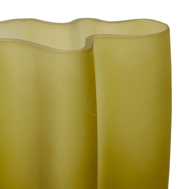 Victoria Vase - 19 x 10 x 18cm color Olive