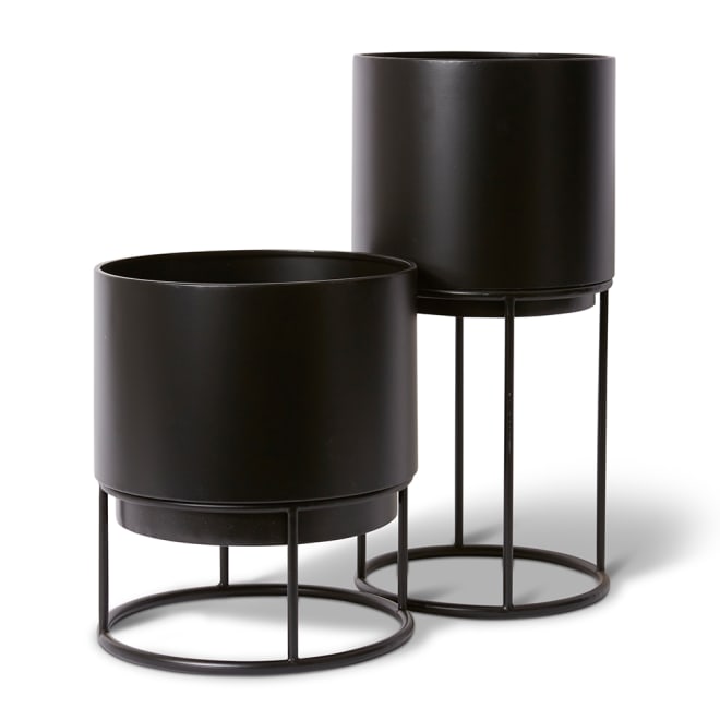 Gunner Planter with Stand Set 2 28 x 28 x 56cm / 32 x 32 x 36cm color Black