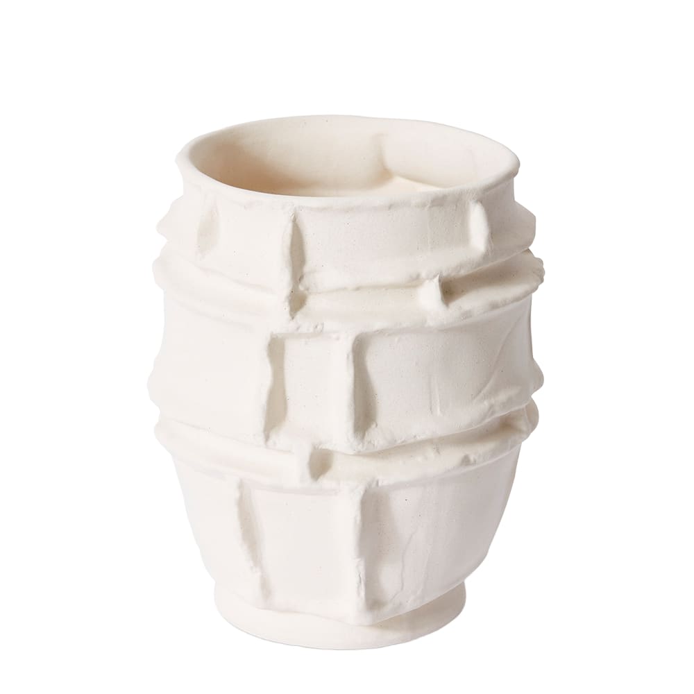 Yitima Vessel Porcelain Ivory - 26 cm color Ivory
