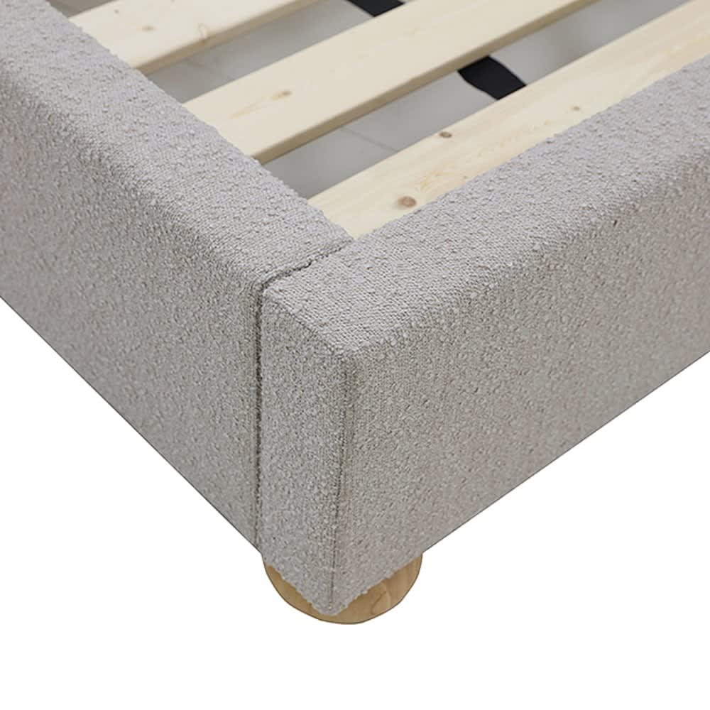 Arch Bed Boucle Pumice King color Pumice