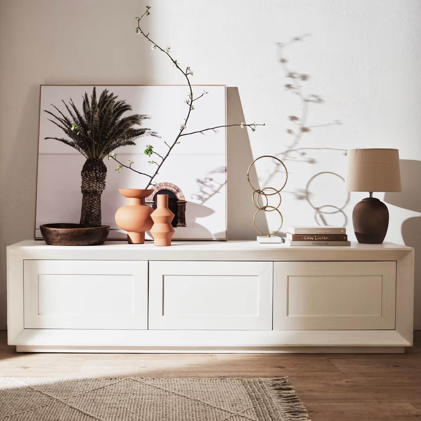 Balmain TV Unit White and lamp