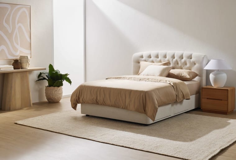 Pierre Bedhead California Ivory color California Ivory