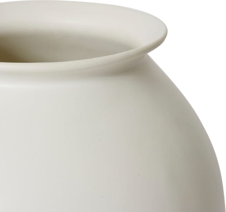 Nakano Vase - 25 x 25 x 25cm 