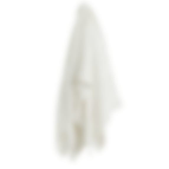 Essque Throw White - 160cm x 130cm color White