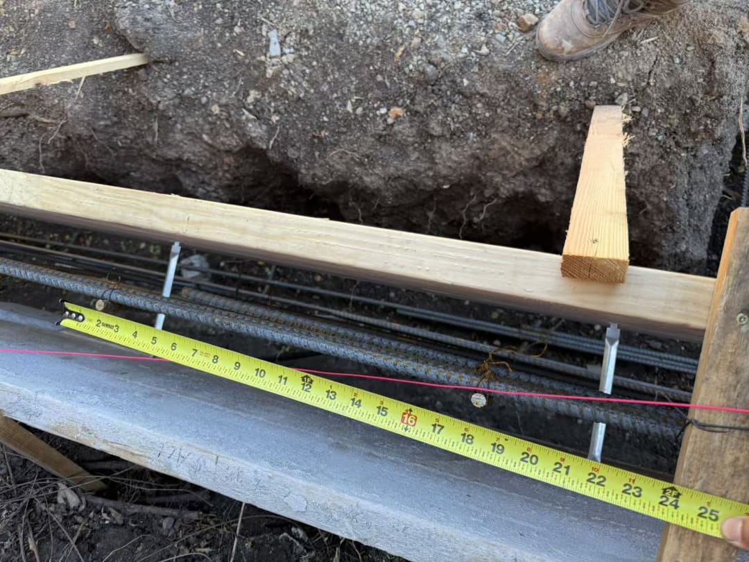 Tape measure marking framing layout