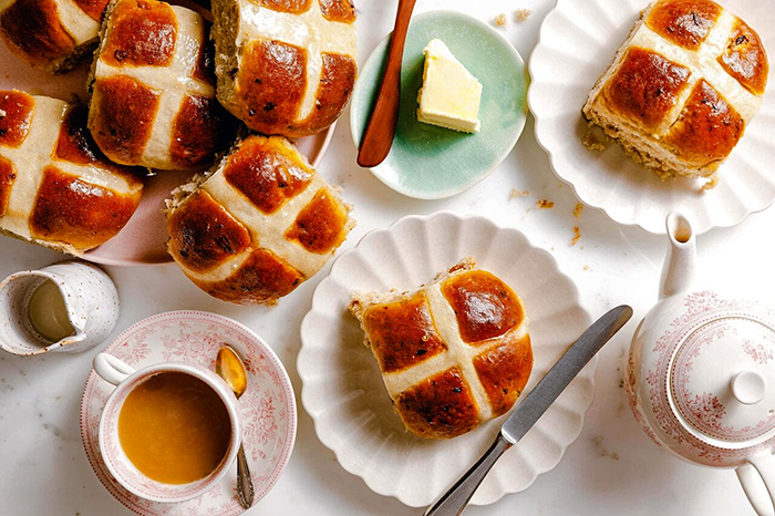 5 Sydney Bakeries Reimagining the Hot Cross Bun for Easter 2026