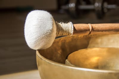 Surrender into Serenity: Immersive Sound Journey