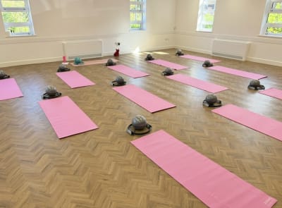 WEDNESDAY CLASS 12 - 12.45 - Beginner - Intermediate Pilates