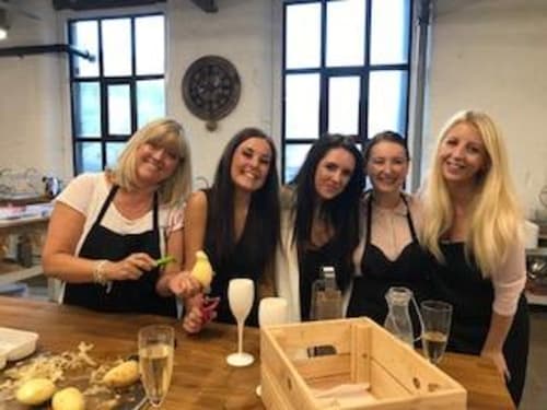 Adult's Cookery Club