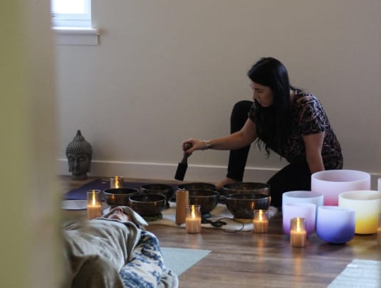 Deep rest: Restorative yoga & Sound Healing experience 