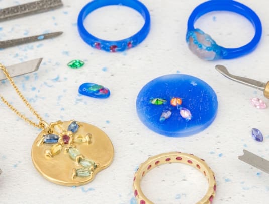 Wax Carving Level 4 - Cast-in-Place Stone Setting in Wax