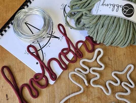 Christmas Wire Words & Symbols