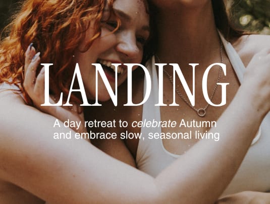Landing - Autumn Day Retreat 🍂
