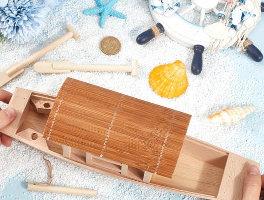 Mini Mariners: DIY Sailboat with Livia Mu