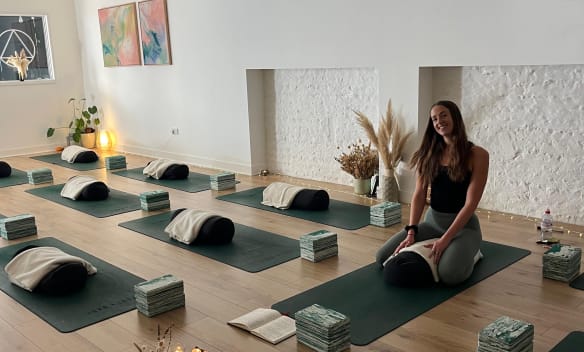 Mimi Anne Yoga