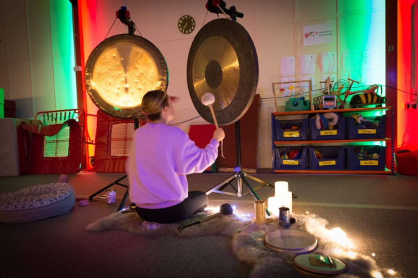 Gong bath