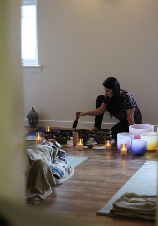 Deep rest: Restorative yoga & Sound Healing experience