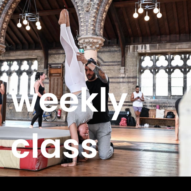 Handstand Class- Open Level — photo 1